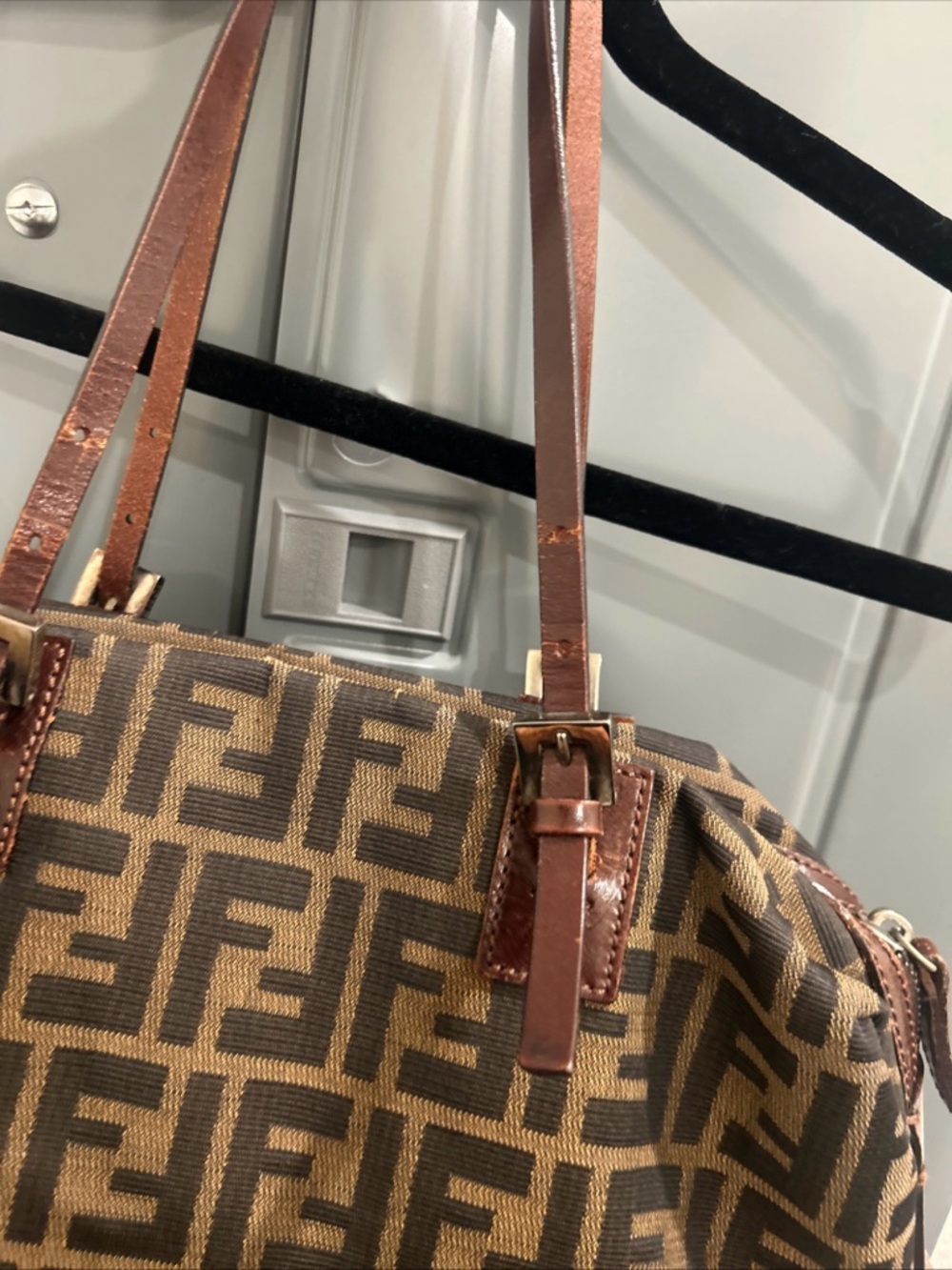 Fendi Zucca FF  Shoulder Bag Vintage  Brown Black canvas Tote 💯 authentic - Picture 5 of 13